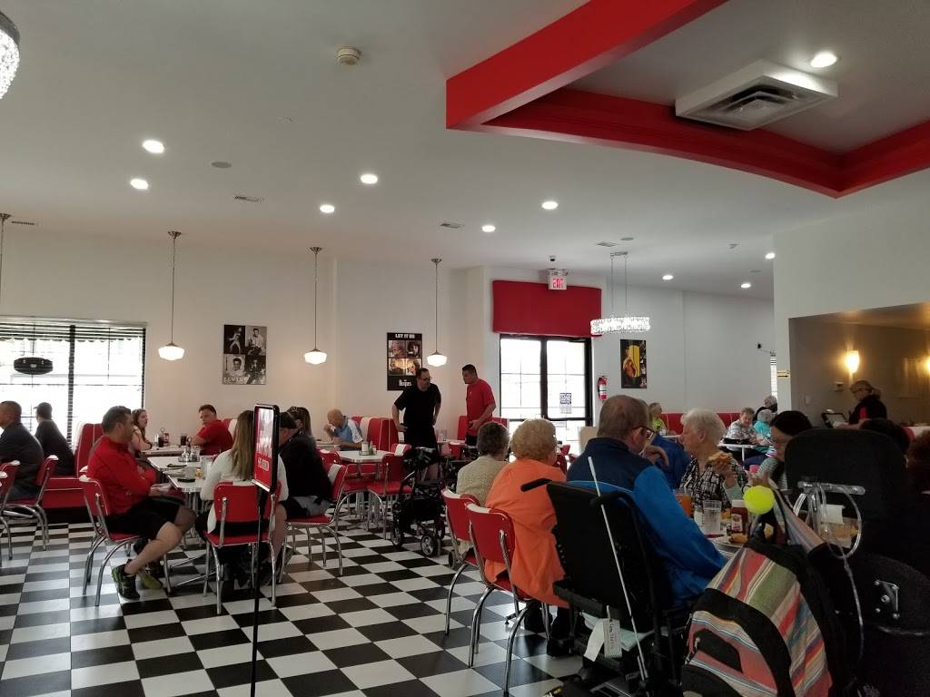 Imperial Diner LaSalle | restaurant | 6188 Malden Rd, Windsor, ON N9H 1T1, Canada | 5197347373 OR +1 519-734-7373