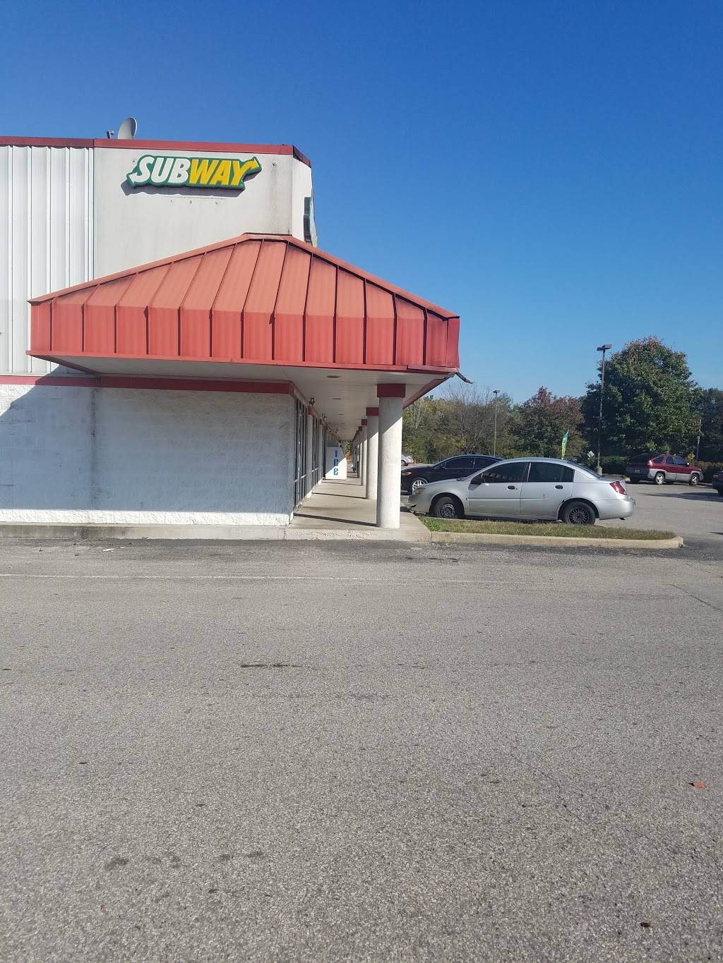 Subway | restaurant | 7001 Global Dr, Louisville, KY 40258, USA | 5029330630 OR +1 502-933-0630