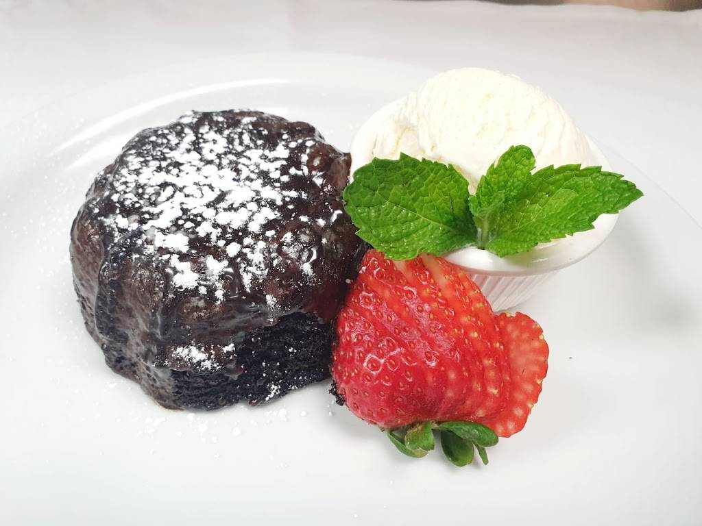 Minchias Cibo Italiano Las Vegas | restaurant | TOWN SQUARE CENTER, 6599 S Las Vegas Blvd #210, Las Vegas, NV 89119, USA | 7022026688 OR +1 702-202-6688