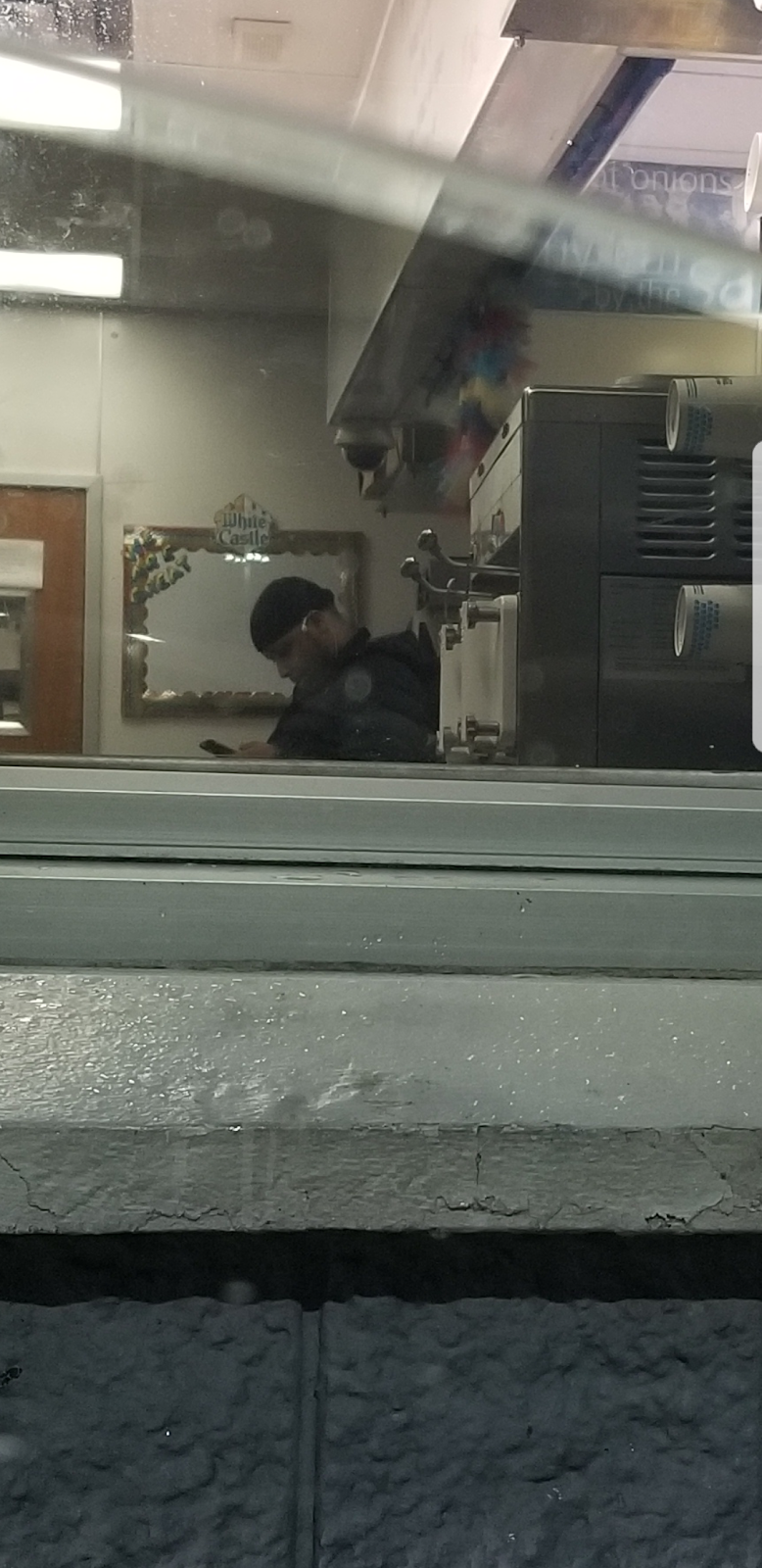 White Castle | restaurant | 10303 Pendleton Pike, Indianapolis, IN 46236, USA | 3178235872 OR +1 317-823-5872