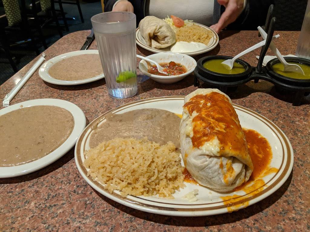 Tecalitlan Restaurant | restaurant | 1071 N Caron Rd, Rochelle, IL 61068, USA | 8155617576 OR +1 815-561-7576