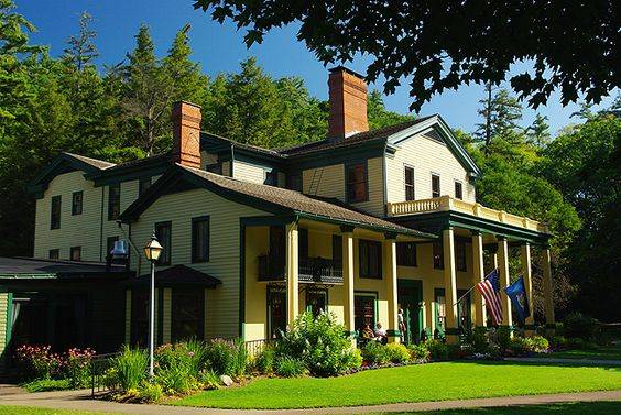 Glen Iris Inn | restaurant | 7 Letchworth State Park, Castile, NY 14427, USA | 5854932622 OR +1 585-493-2622