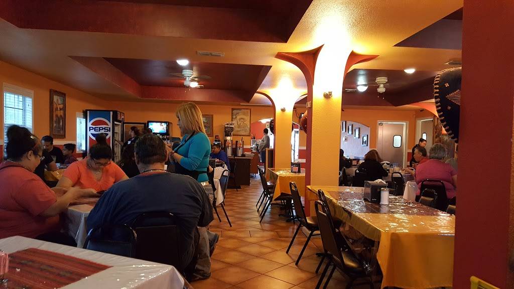 Los Dos Hermanos | restaurant | 7236 W Military Dr, San Antonio, TX 78227, USA | 2106743800 OR +1 210-674-3800