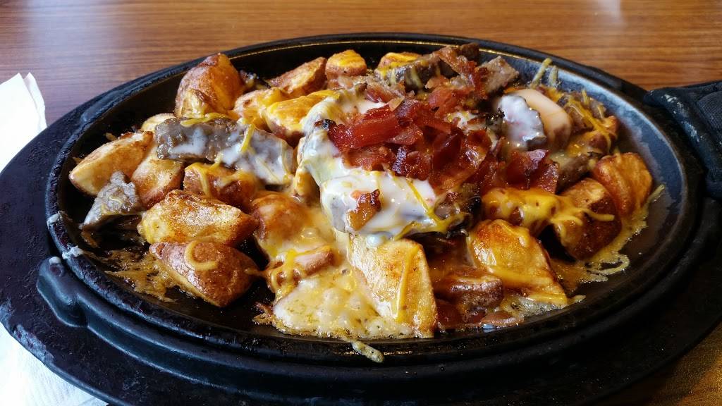 Dennys | restaurant | 2031 Southgate Pkwy, Cambridge, OH 43725, USA | 7404327391 OR +1 740-432-7391