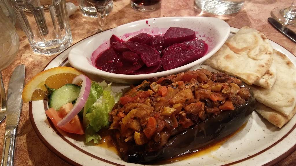 Georgias Greek Restaurant & Deli | restaurant | 323 NW 85th St, Seattle, WA 98117, USA | 2067831228 OR +1 206-783-1228