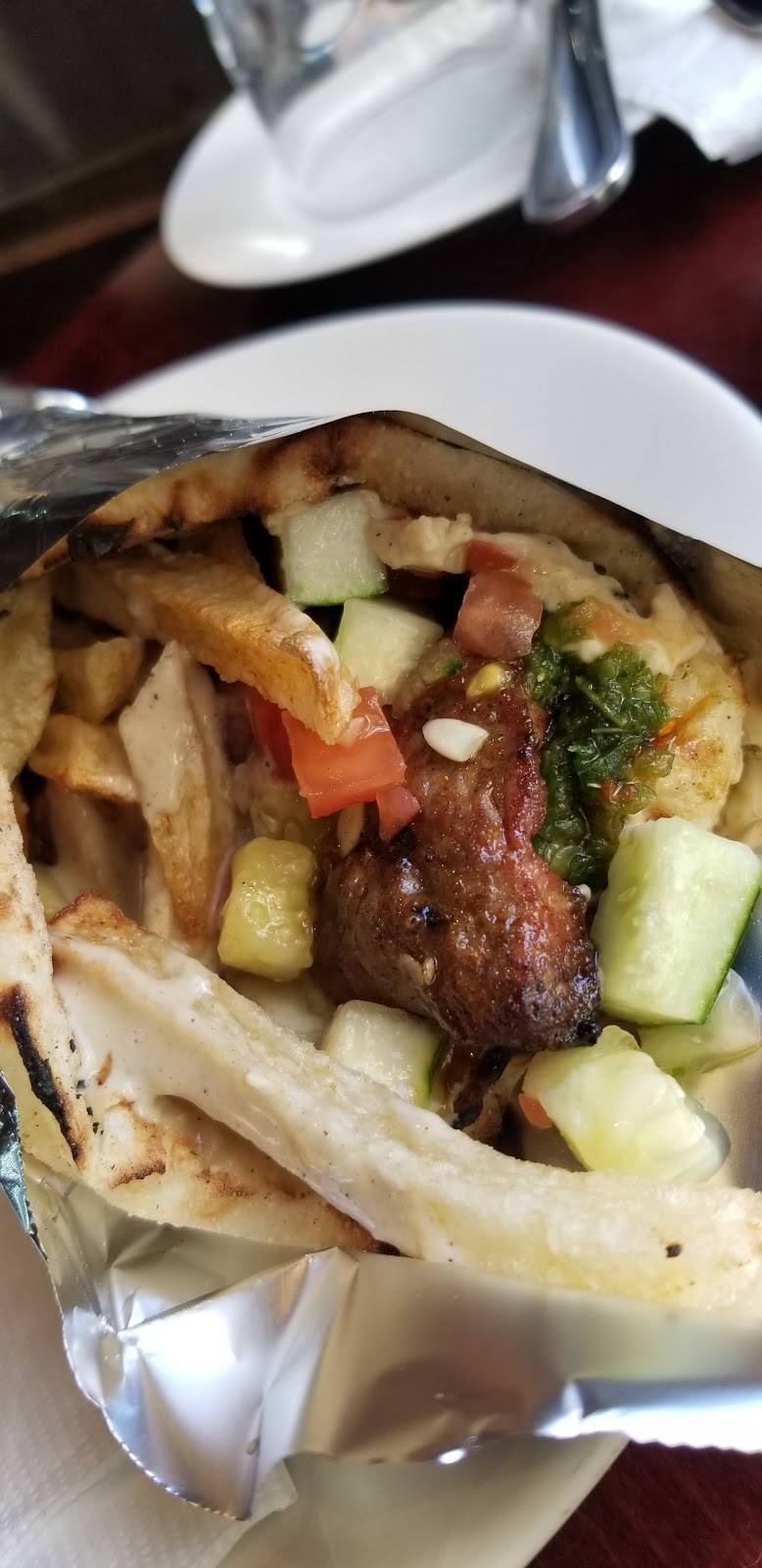 Nargila Grill | restaurant | 1599 York Ave, New York, NY 10028, USA | 2125353700 OR +1 212-535-3700