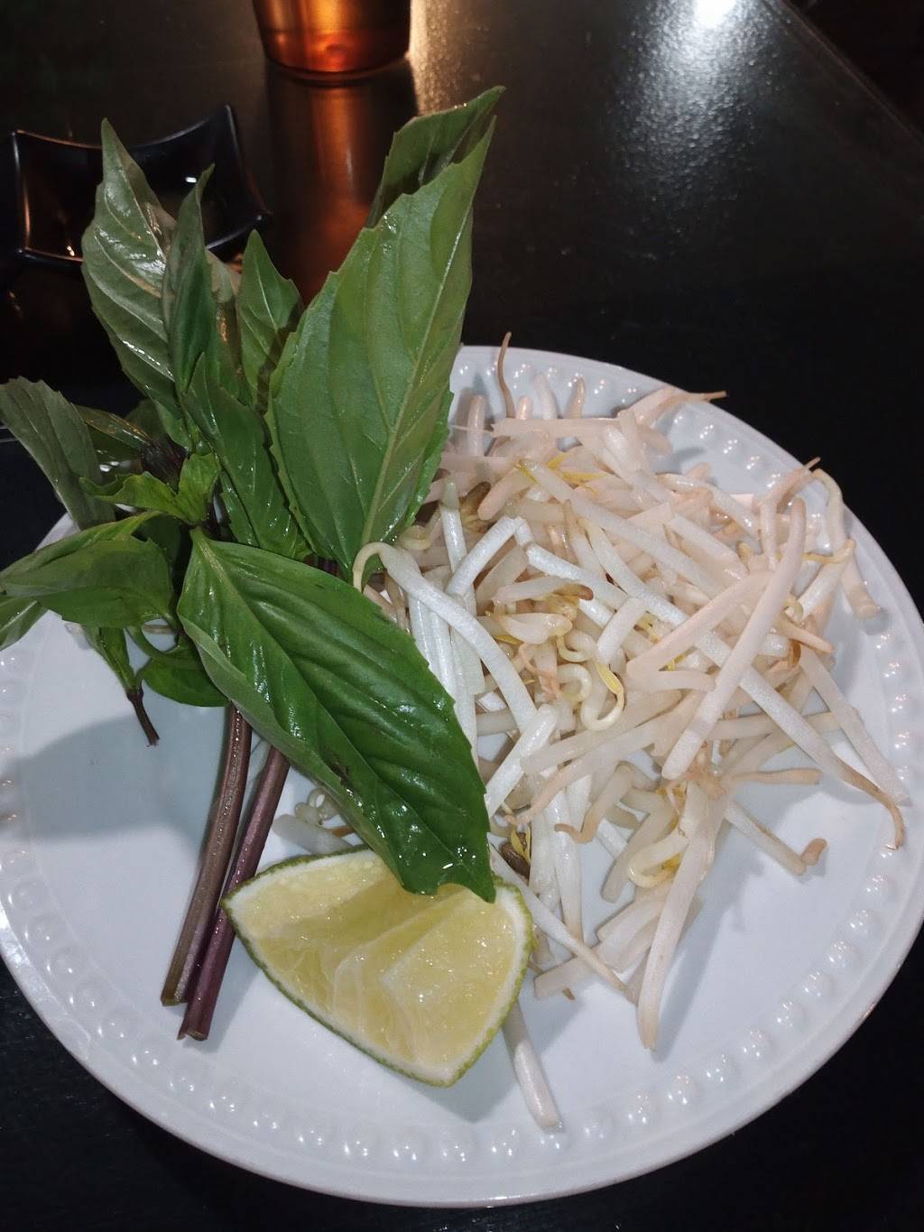 Chicken Hero Kho Ga | restaurant | 918 S Magnolia Ave, Anaheim, CA 92804, USA | 6572624749 OR +1 657-262-4749