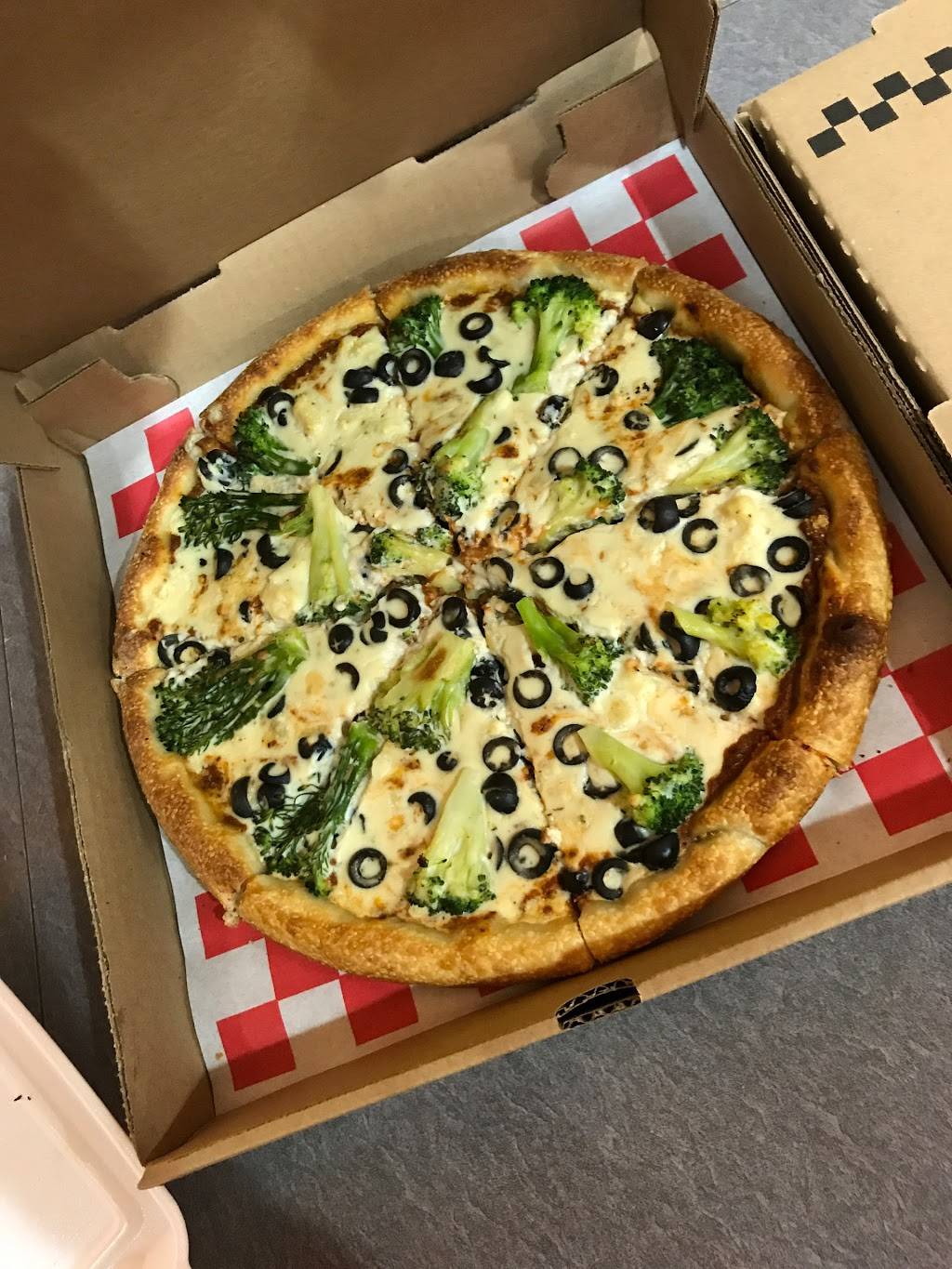 Pizza & Sub Stop | restaurant | 5 Merrimack St, Lowell, MA 01852, USA | 9786560009 OR +1 978-656-0009