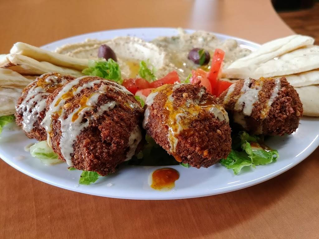 Carytown Gyro | restaurant | 3459 W Cary St, Richmond, VA 23221, USA | 8049183661 OR +1 804-918-3661