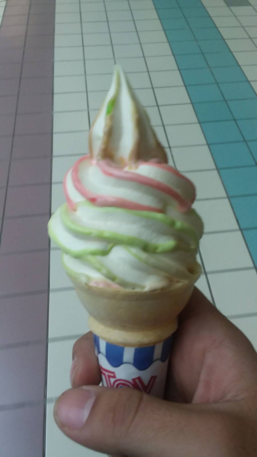 Hot Diggity Dawg (American Wagyu Beef) | restaurant | 3000 Gateway St, Springfield, OR 97477, USA | 5413597101 OR +1 541-359-7101