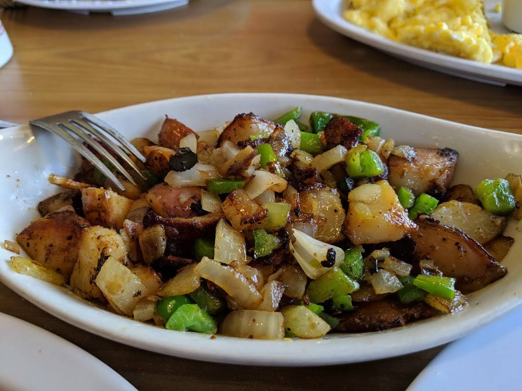 Breakfast Club of Tuskawilla | restaurant | 5965 Red Bug Lake Rd #137, Oviedo, FL 32765, USA | 4073881073 OR +1 407-388-1073