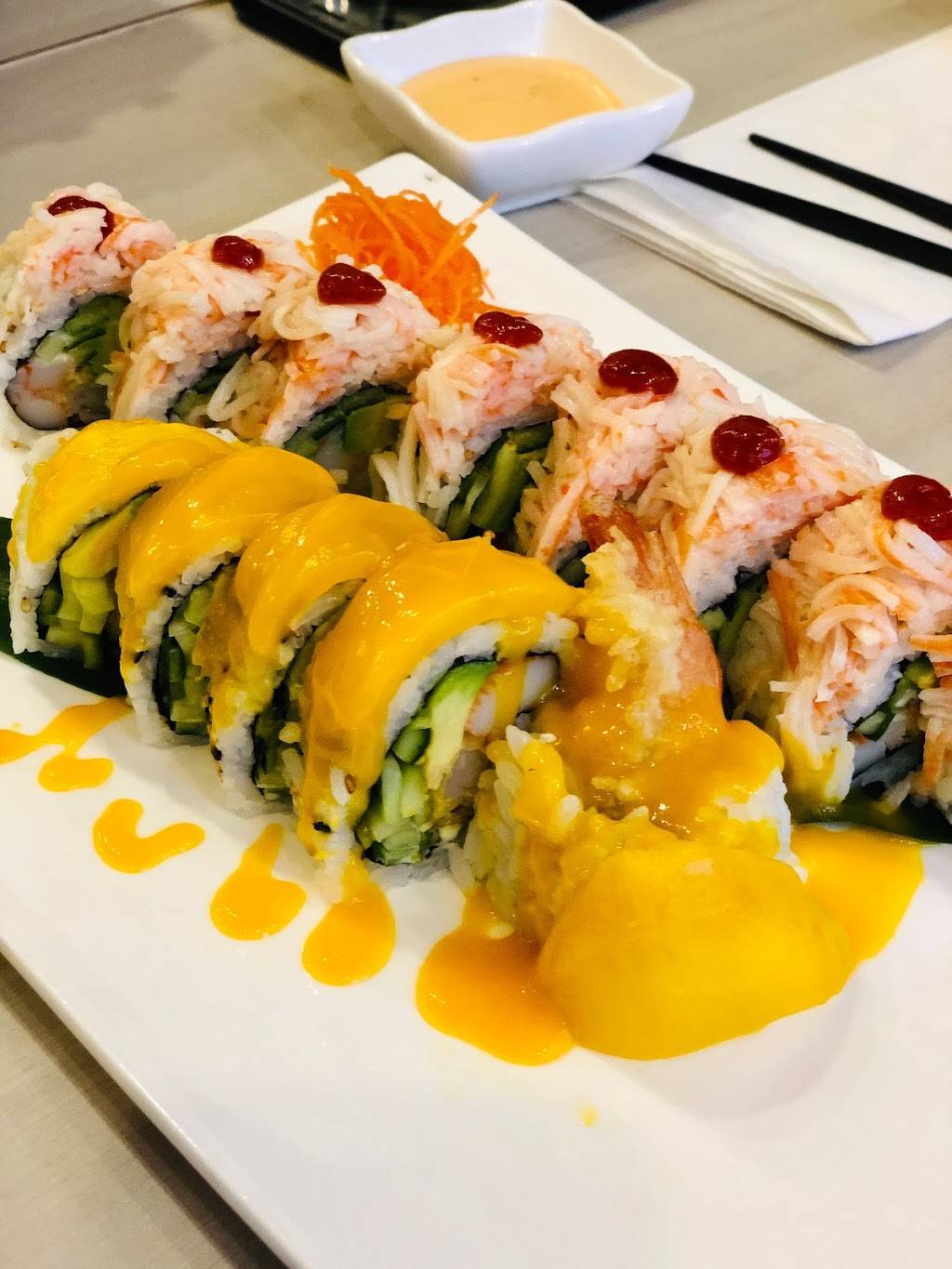 Rain Sushi | restaurant | 1353 St Clair Ave W, Toronto, ON M6E 1C5, Canada | 4166581388 OR +1 416-658-1388