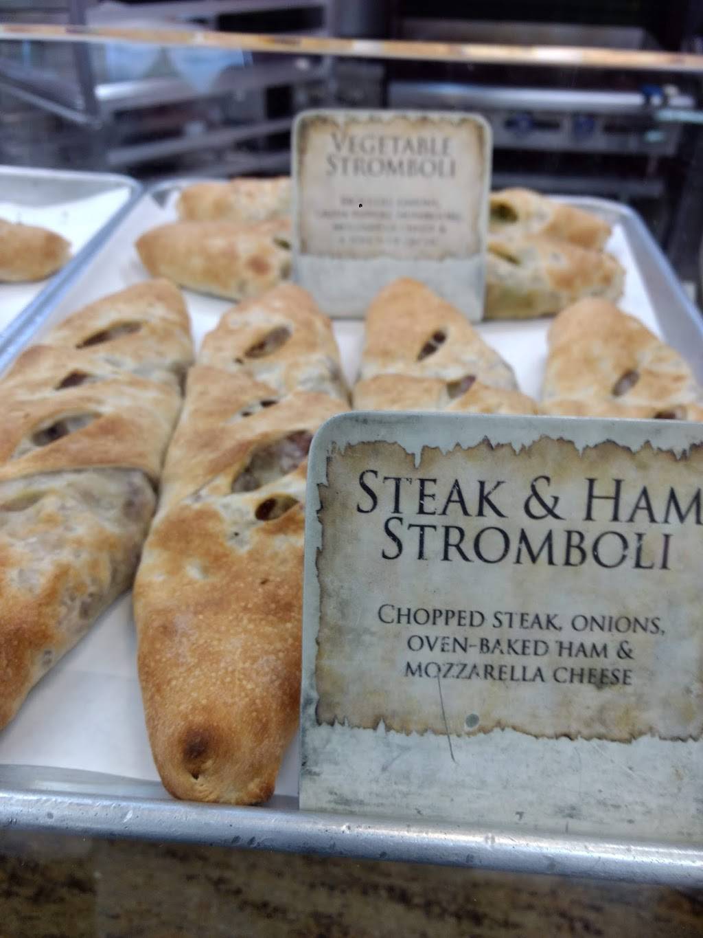 Toninos Pizza | restaurant | 5106 Jonestown Rd, Harrisburg, PA 17112, USA | 7176578672 OR +1 717-657-8672