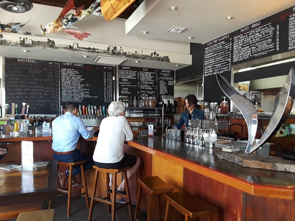 Venice Ale House | restaurant | 2 Rose Ave, Venice, CA 90291, USA | 3103148253 OR +1 310-314-8253