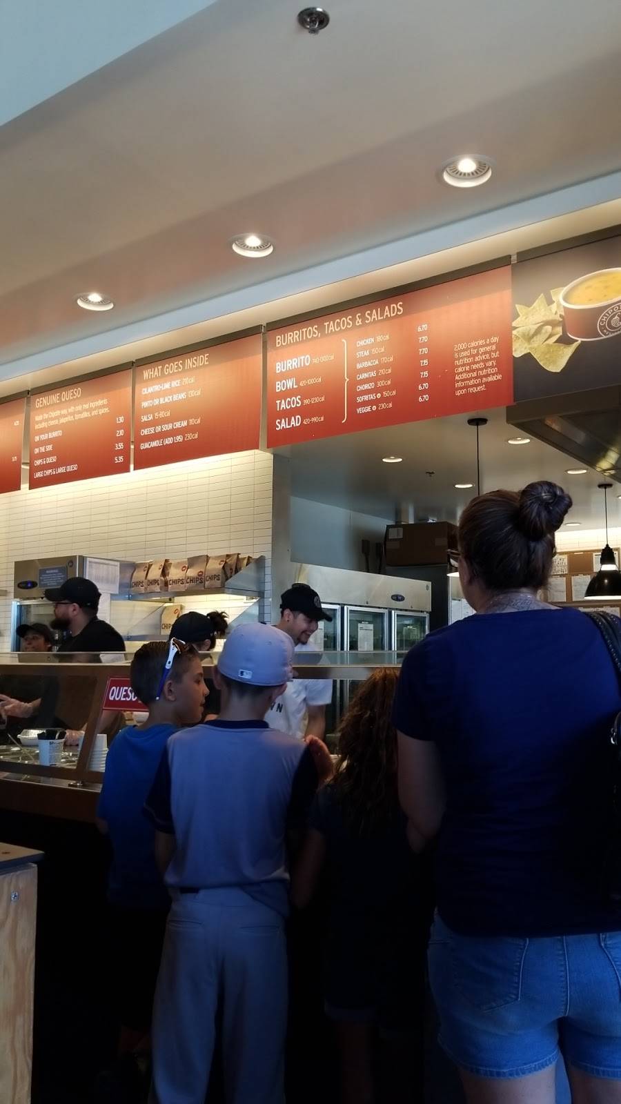 Chipotle Mexican Grill | restaurant | 27511 San Bernardino Ave Ste B, Redlands, CA 92374, USA | 9093357045 OR +1 909-335-7045
