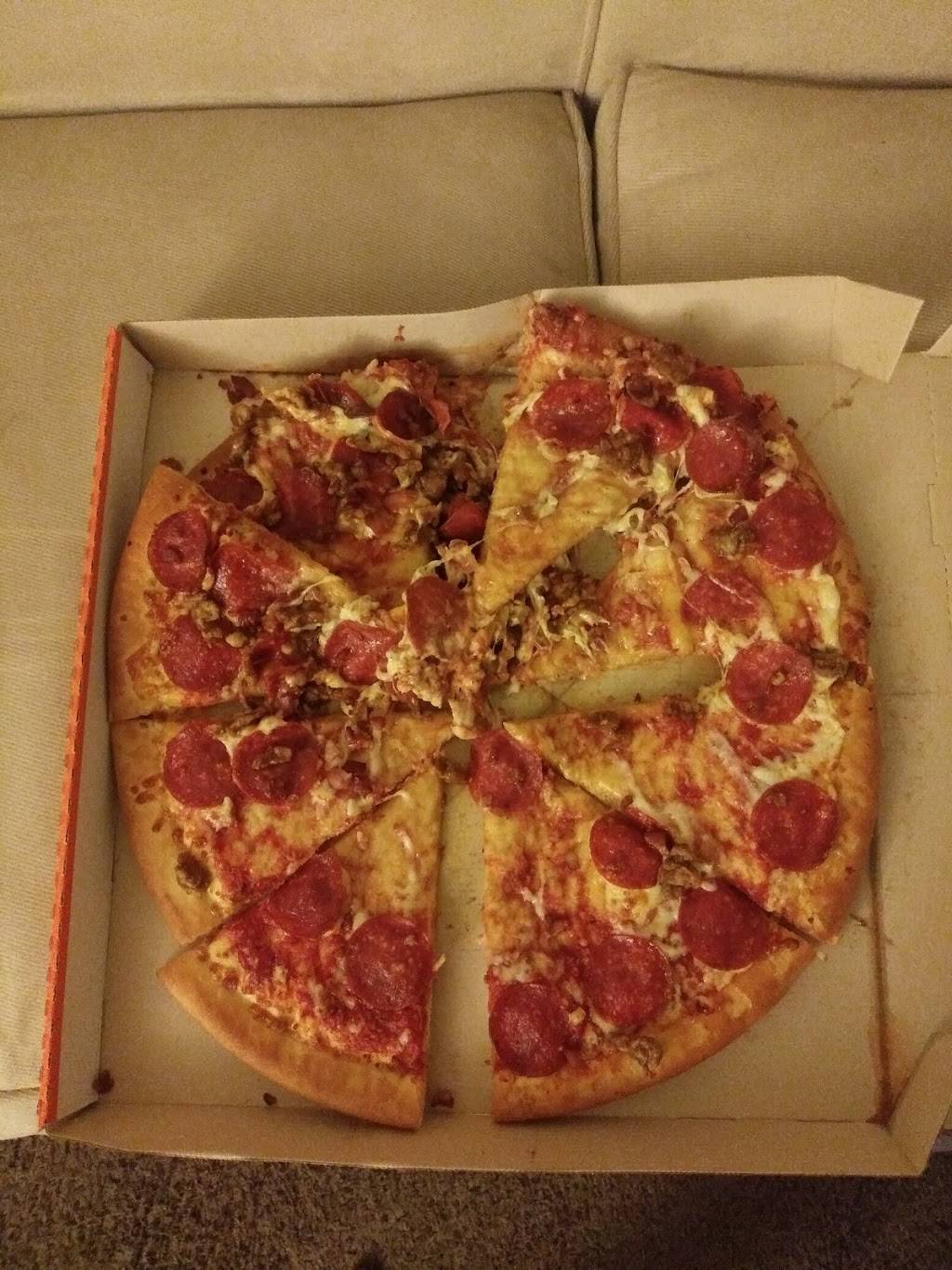 Little Caesars Pizza | meal takeaway | 11836 S Hawthorne Blvd, Hawthorne, CA 90250, USA | 3102190707 OR +1 310-219-0707