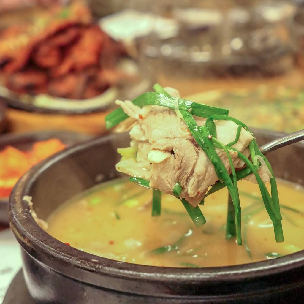 Jinsol Gukbap | restaurant | 4253 W 3rd St, Los Angeles, CA 90020, USA | 2139085636 OR +1 213-908-5636