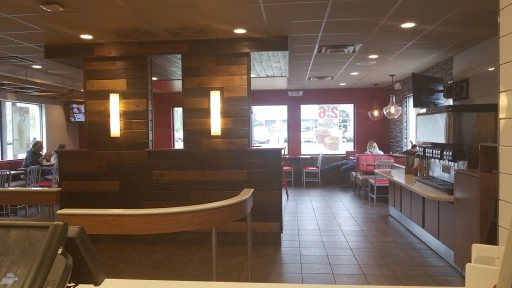 Arbys | restaurant | 3211 Henry St, Muskegon, MI 49443, USA | 2317398645 OR +1 231-739-8645