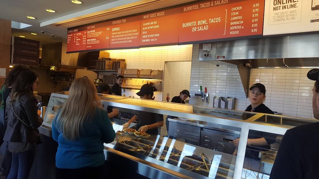 Chipotle Mexican Grill | restaurant | 1072 Don Mills Rd, North York, ON M3C 0H8, Canada | 4163319701 OR +1 416-331-9701