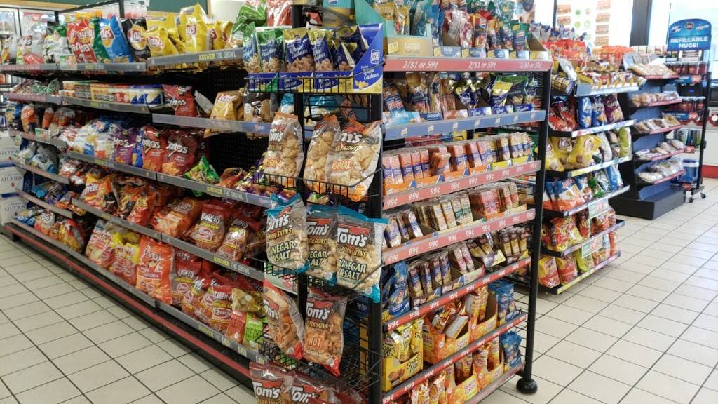 Subway Restaurants | restaurant | 4934 Raleigh Rd Parkway W, Kangaroo, Wilson, NC 27896, USA | 2522067187 OR +1 252-206-7187