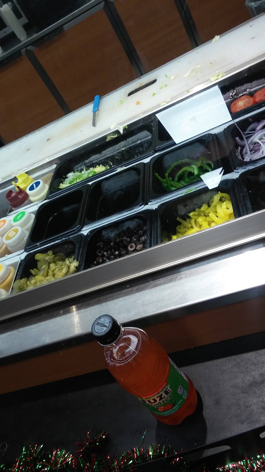 Subway Restaurants | restaurant | 72 Main St, Durham, NH 03824, USA | 6033975355 OR +1 603-397-5355