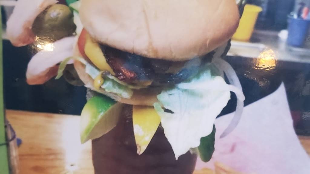 Big Kahuna | restaurant | 111 Broadway St, Seaside, OR 97138, USA | 5037383271 OR +1 503-738-3271