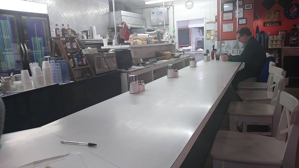 Country Barrel Restaurant | restaurant | 6179 Cincinnati Brookville Rd, Okeana, OH 45053, USA | 5137174084 OR +1 513-717-4084