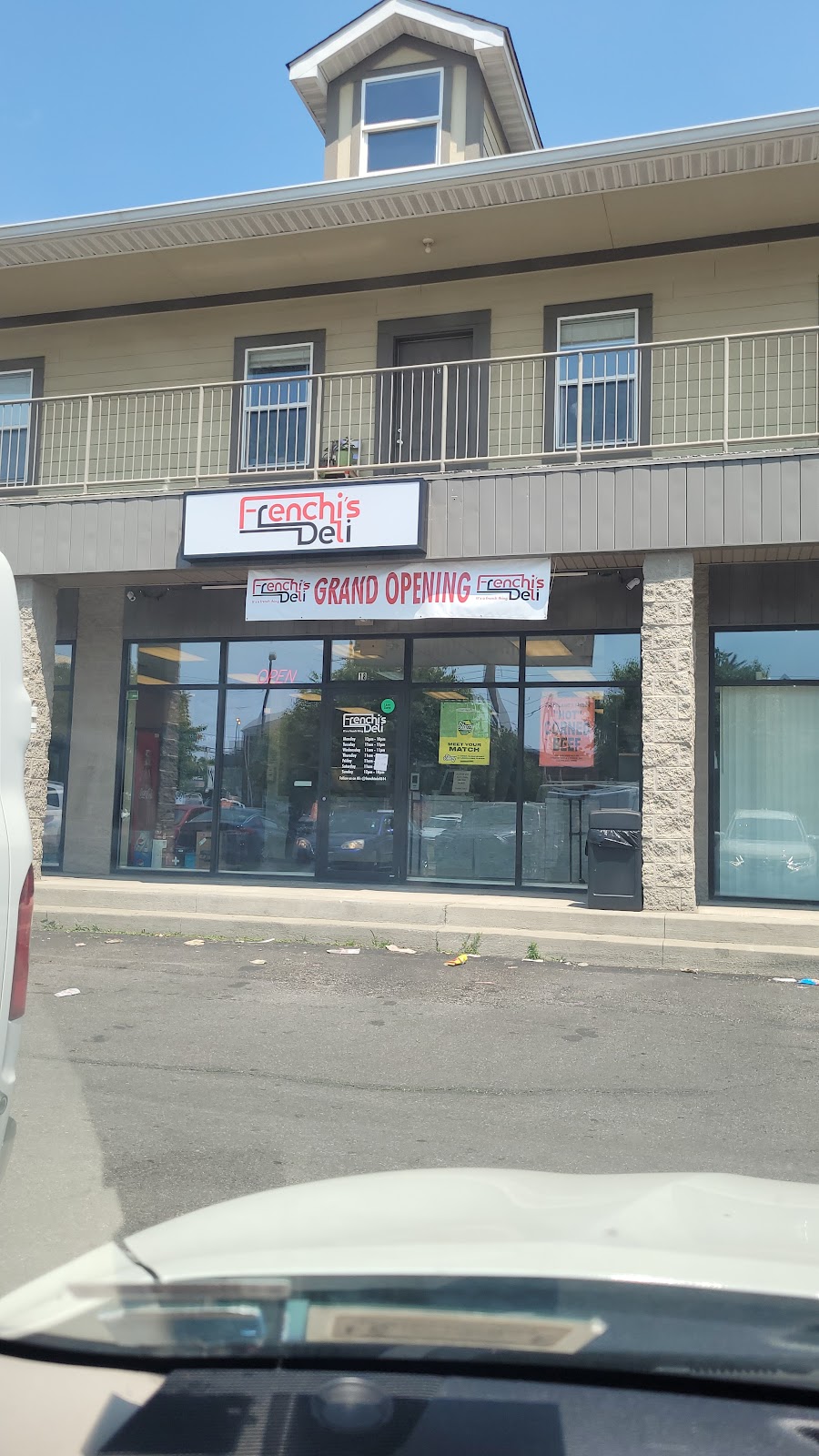 Frenchi’s Deli | restaurant | 18 E Hudson St, Columbus, OH 43202, USA | 6147325222 OR +1 614-732-5222