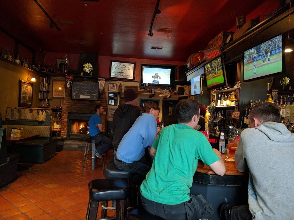 Durty Nellys | restaurant | 2328 Irving St, San Francisco, CA 94122, USA | 4156642555 OR +1 415-664-2555