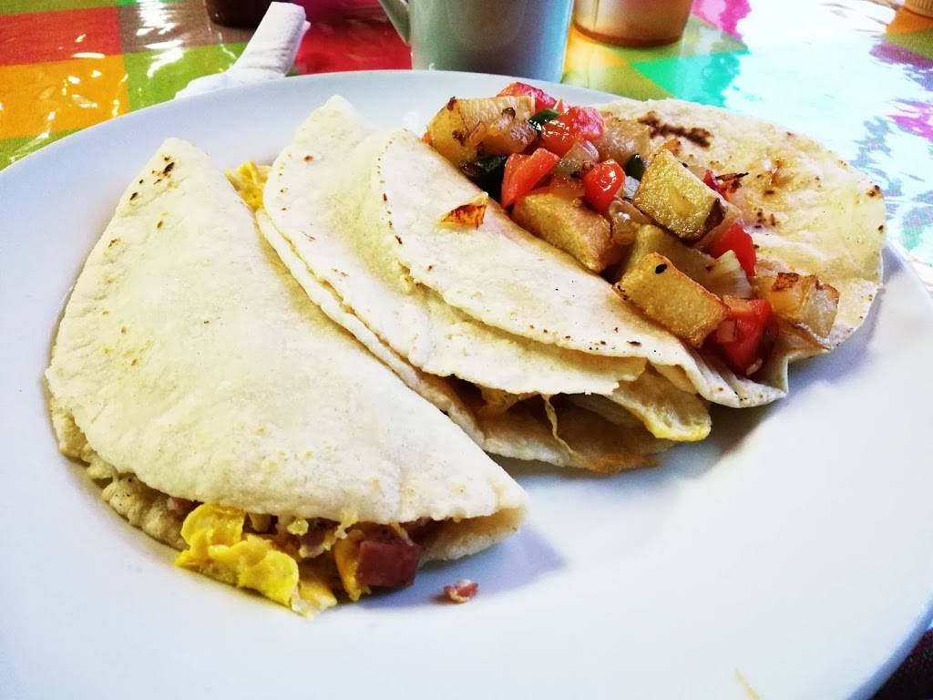 Mamas Kitchen | restaurant | 504 W Hildebrand Ave, San Antonio, TX 78212, USA | 2107330904 OR +1 210-733-0904