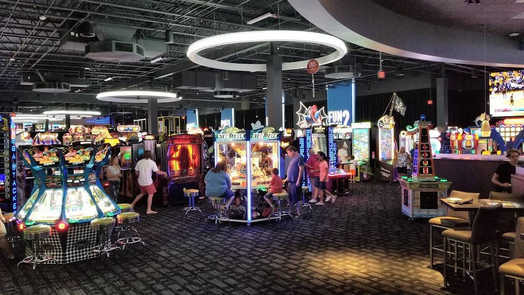 Dave & Busters | restaurant | 1322 Celebrity Cir, Myrtle Beach, SC 29577, USA | 8439453500 OR +1 843-945-3500