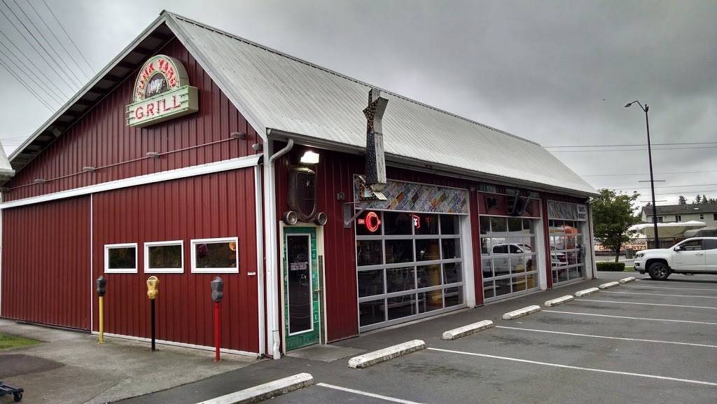 Nuttys Junkyard Grill | restaurant | 6717 204th St NE, Arlington, WA 98223, USA | 3604037538 OR +1 360-403-7538