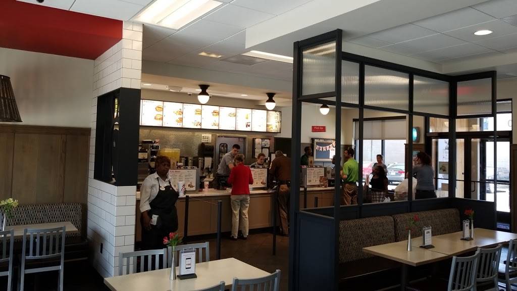 Chick-fil-A | restaurant | 4920 W Broad St, Richmond, VA 23230, USA | 8046625662 OR +1 804-662-5662