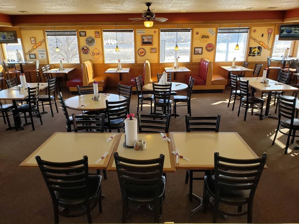 Pizza Hut | meal takeaway | 533 Hwy 39 North, Denison, IA 51442, USA | 7122639308 OR +1 712-263-9308