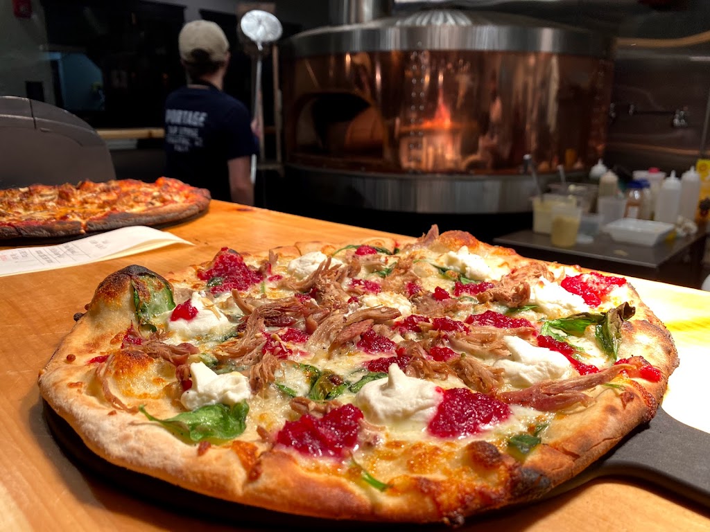 Portage Tap House | restaurant | 74 Carry Rd, Oquossoc, ME 04964, USA | 2078649404 OR +1 207-864-9404