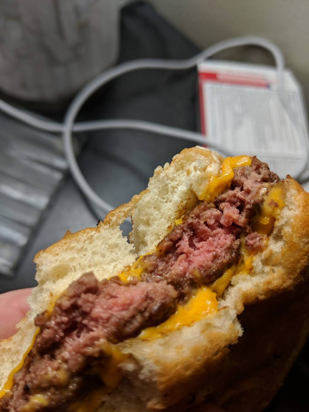 McDonalds | cafe | 2882 N Scottsdale Rd, Scottsdale, AZ 85257, USA | 4809467809 OR +1 480-946-7809