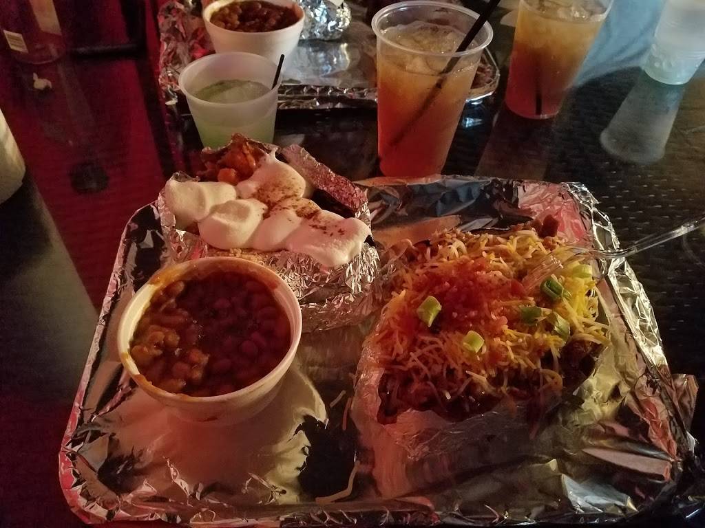 Blaze Bistro | restaurant | 5941 Bullard Ave suite 6, New Orleans, LA 70128, USA | 5049754377 OR +1 504-975-4377