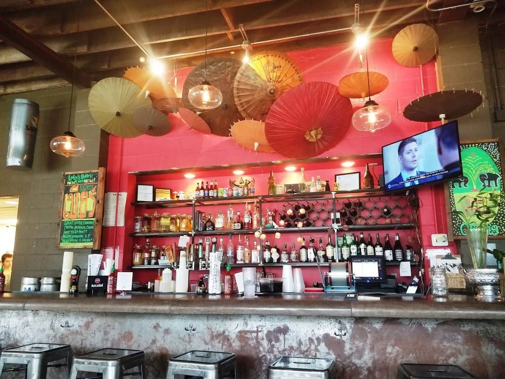 Lulus Thai Noodle Shop | restaurant | 2701 W 47th Ave, Westwood, KS 66205, USA | 9136775858 OR +1 913-677-5858