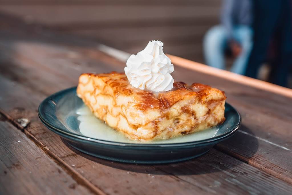 Walk-Ons Sports Bistreaux | restaurant | 8550 Napolo Dr, Melbourne, FL 32940, USA | 3213457050 OR +1 321-345-7050