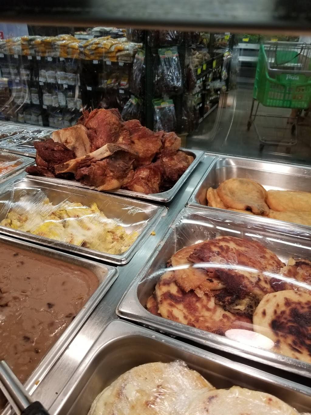 Tetzys taqueria | restaurant | 210 E Davis St, Conroe, TX 77301, USA | 9364941550 OR +1 936-494-1550