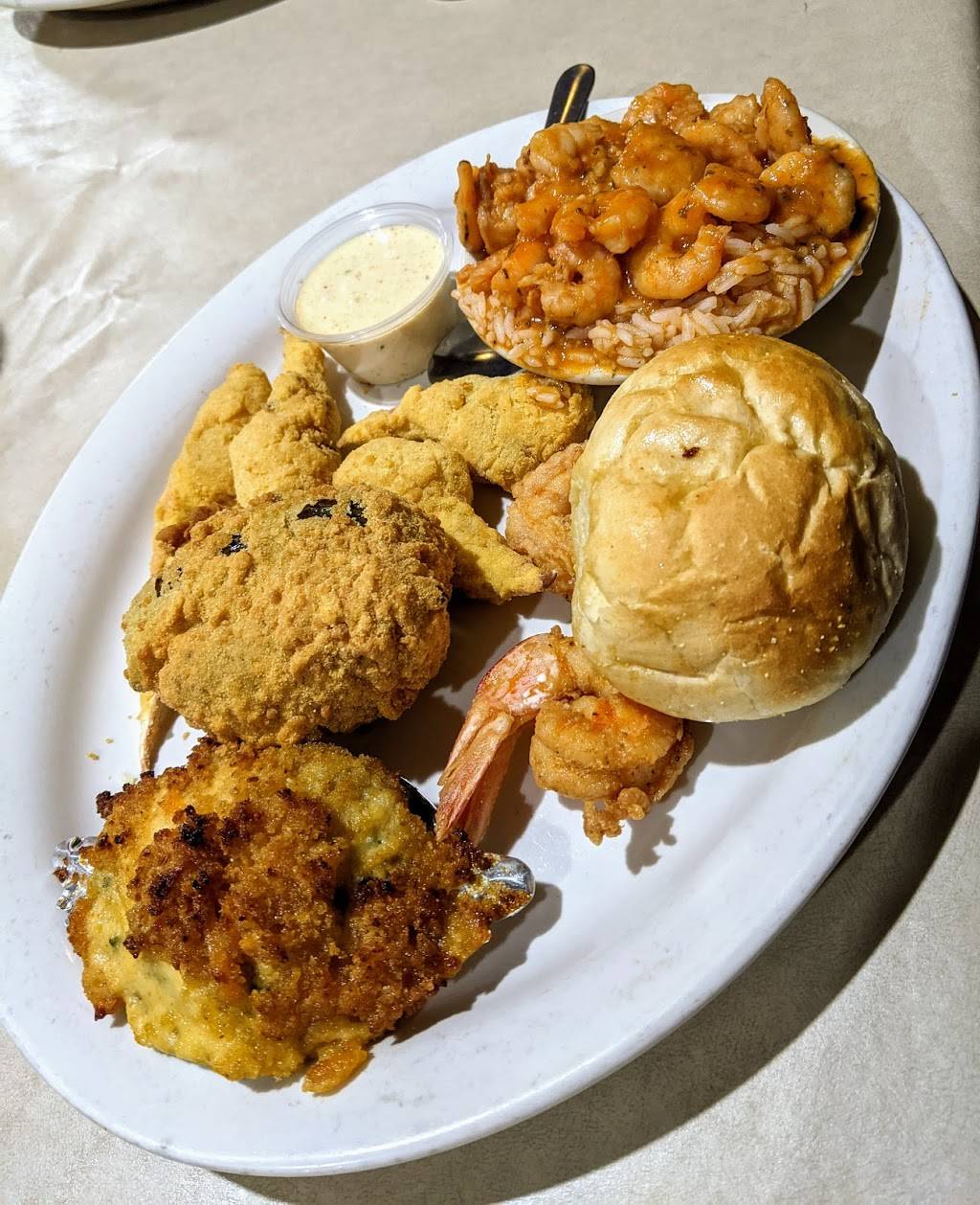 Soileaus Dinner Club | restaurant | 1618 N Main St, Opelousas, LA 70570, USA | 3379422985 OR +1 337-942-2985