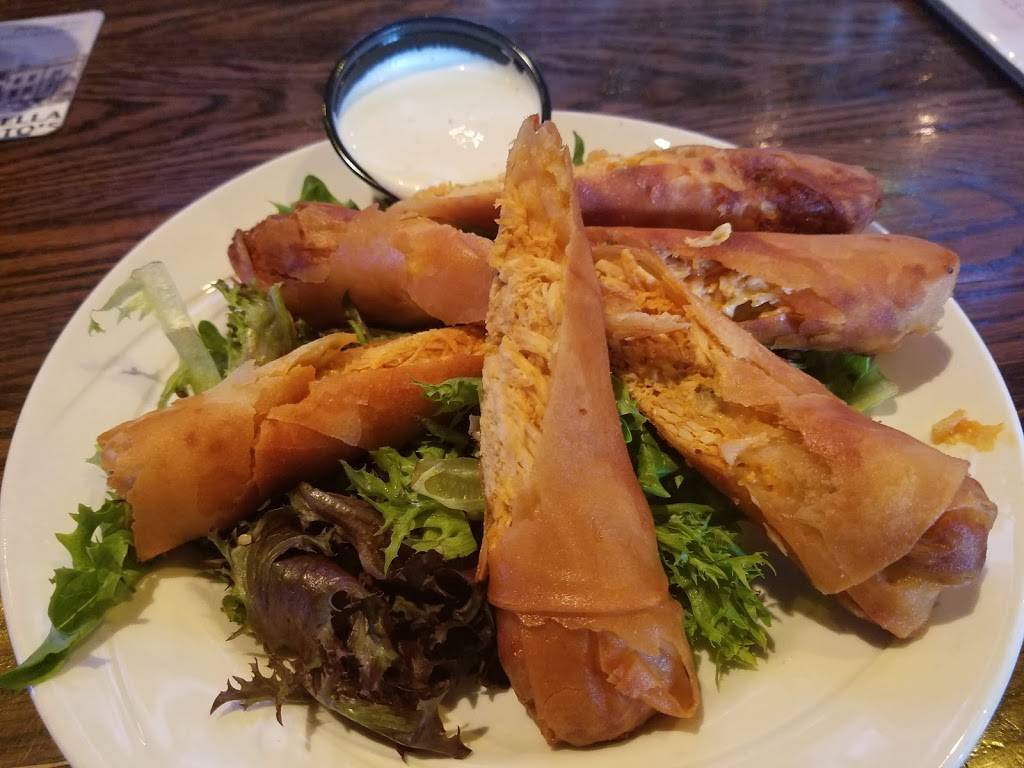 Bulldog Ale House | restaurant | 394 E Irving Park Rd, Roselle, IL 60172, USA | 6305290333 OR +1 630-529-0333