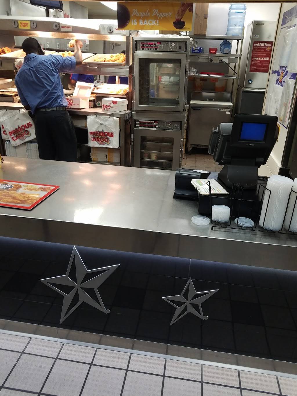 Churchs Chicken | restaurant | 2450 E South Blvd, Montgomery, AL 36116, USA | 3342802224 OR +1 334-280-2224