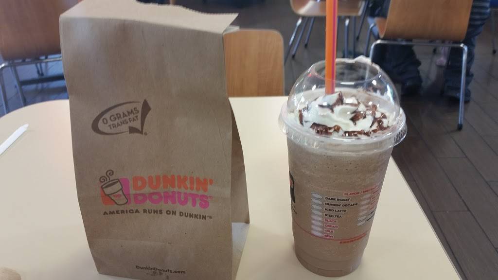 Dunkin | bakery | 2800 Chapman Hwy, Knoxville, TN 37920, USA | 8652005251 OR +1 865-200-5251