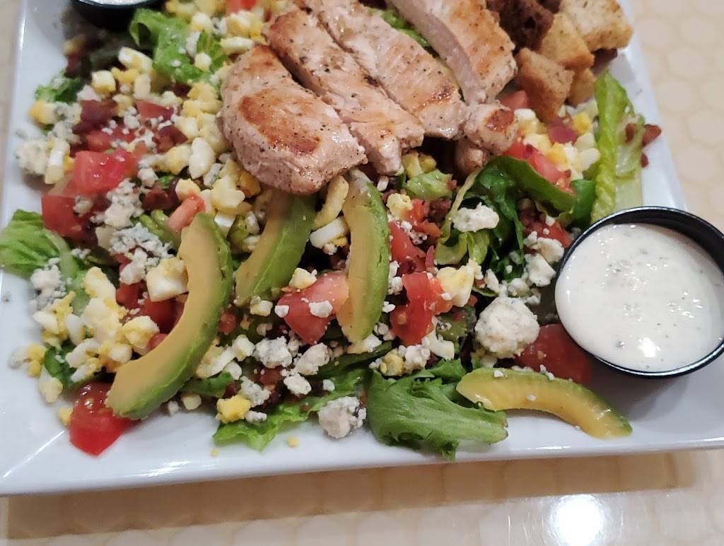 The Brickhouse | restaurant | 358 S Central Ave, Prestonsburg, KY 41653, USA | 6068860909 OR +1 606-886-0909