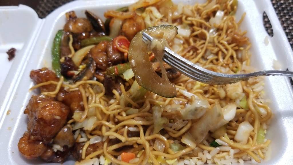 Panda Express | restaurant | 1115 S Mission Rd, Fallbrook, CA 92028, USA | 7604518723 OR +1 760-451-8723