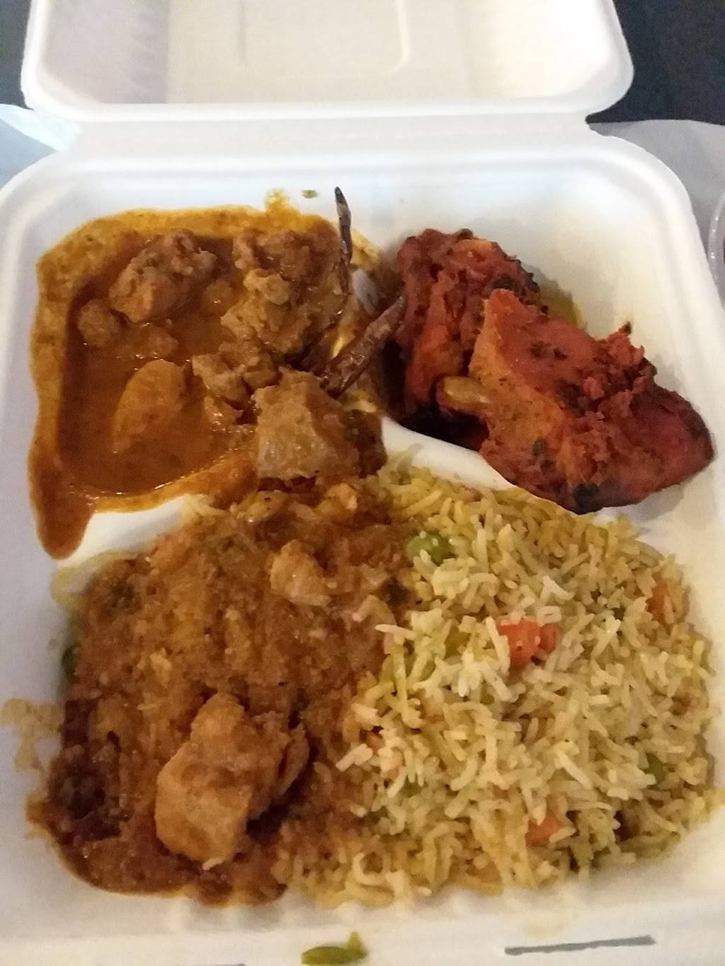 Cafe Spice Express | restaurant | 1625 Chestnut St # F5, Philadelphia, PA 19103, USA | 2154969580 OR +1 215-496-9580