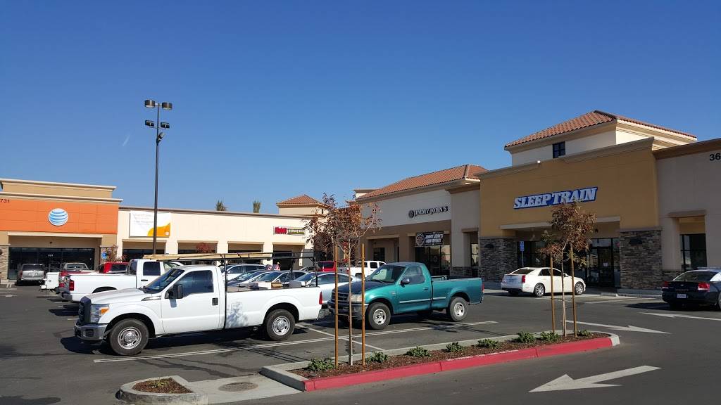 The Habit Burger Grill | restaurant | 1731 W W Lacey Blvd Suite 111, Hanford, CA 93230, USA | 5595828200 OR +1 559-582-8200