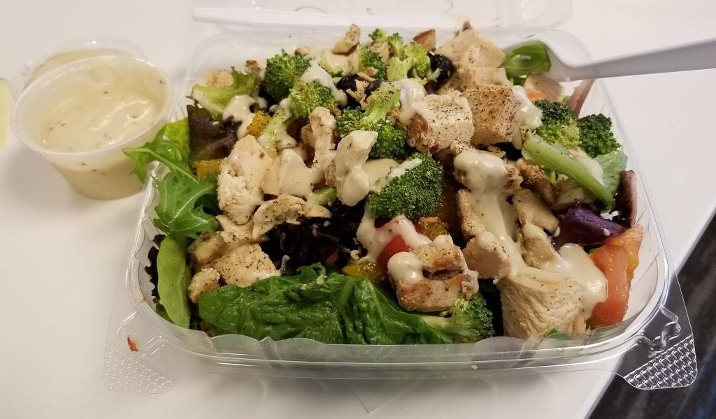 Mama Mia Pizza and Wings | meal takeaway | 78 Broad St NW, Atlanta, GA 30303, USA | 4042219296 OR +1 404-221-9296