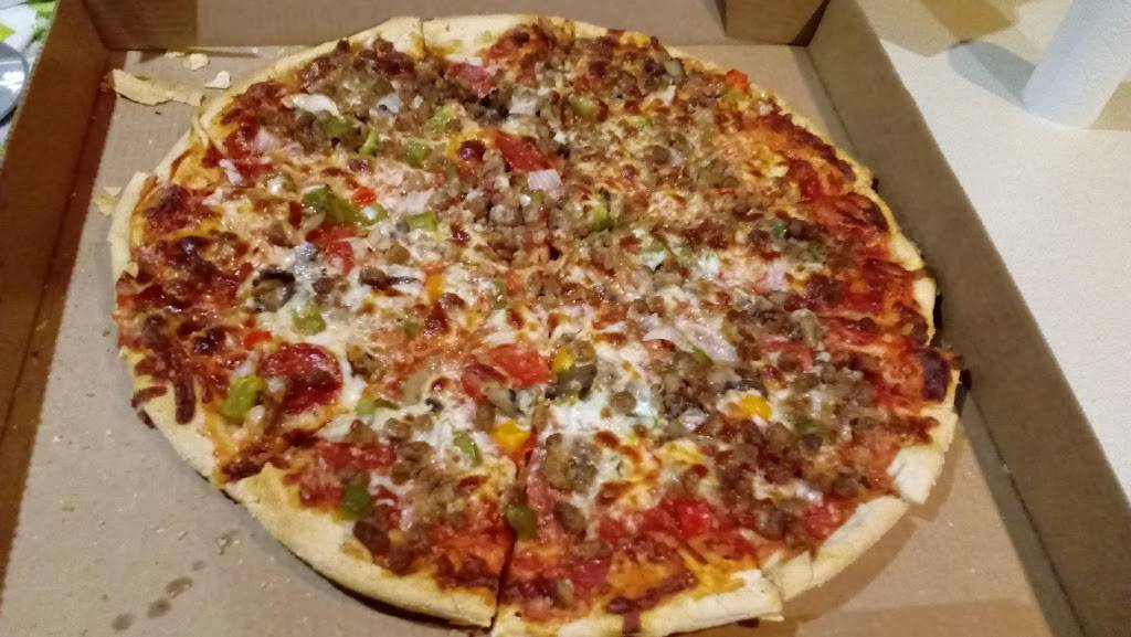 Pizza Royal | restaurant | 5723 Lake Ave, St Joseph, MO 64504, USA | 8162384655 OR +1 816-238-4655